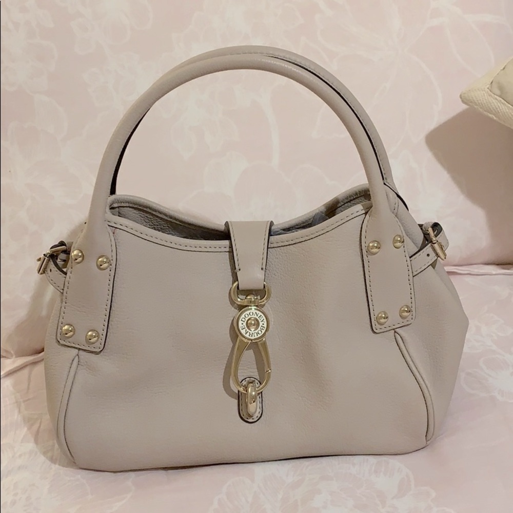 Dooney and Bourke small Belvedere bag
